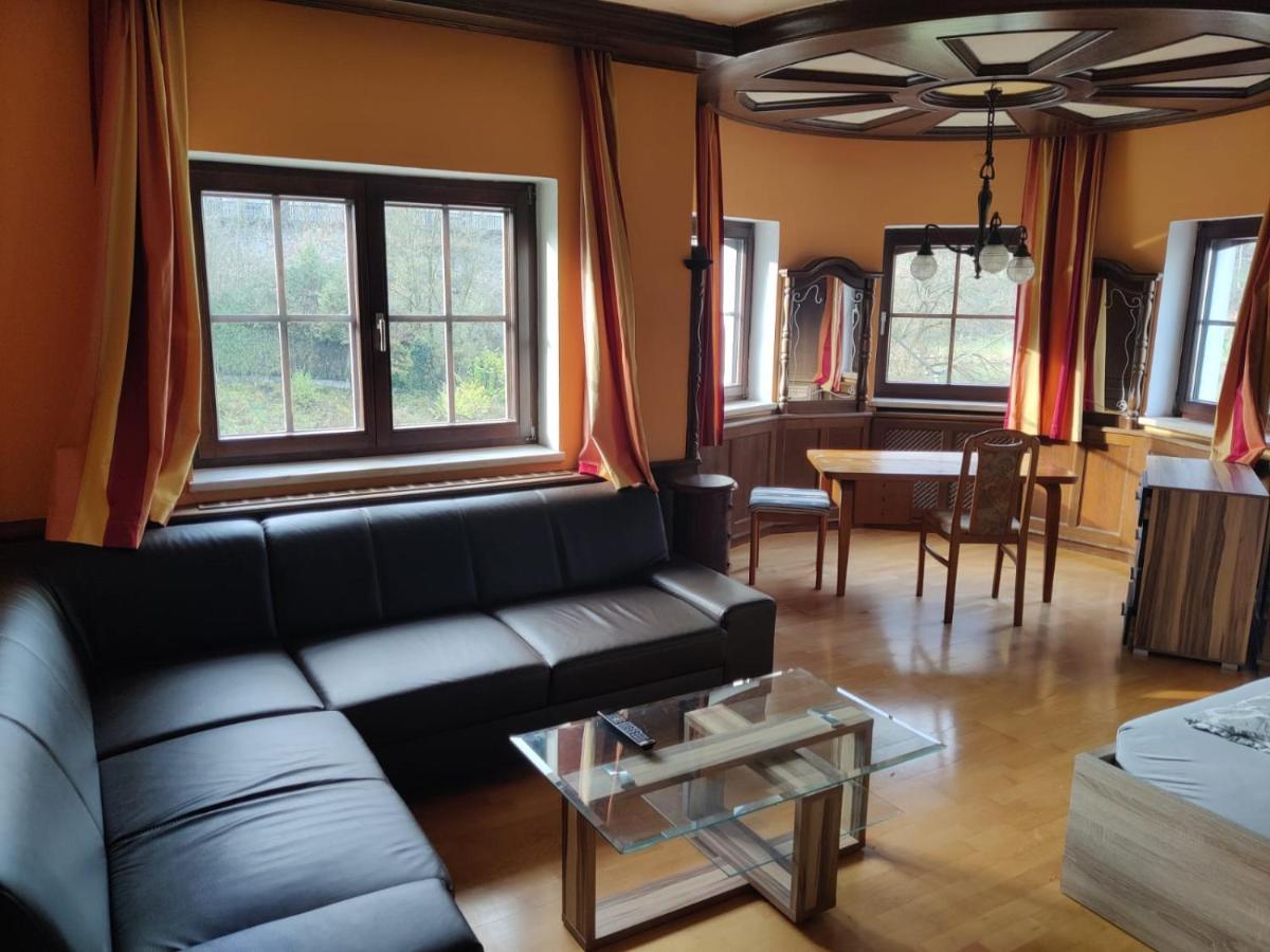 Landhotel Mariensaeule Wernstein am Inn Ngoại thất bức ảnh